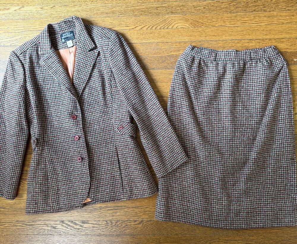 Vintage Patty Woodard 100% Wool Blazer Skirt Set Size 9-10